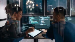 mercado-de-trabalho-ti-860x484